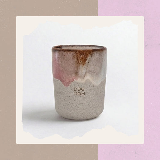 Egg Back Home - Handgefertigter Becher "Dog Mom"